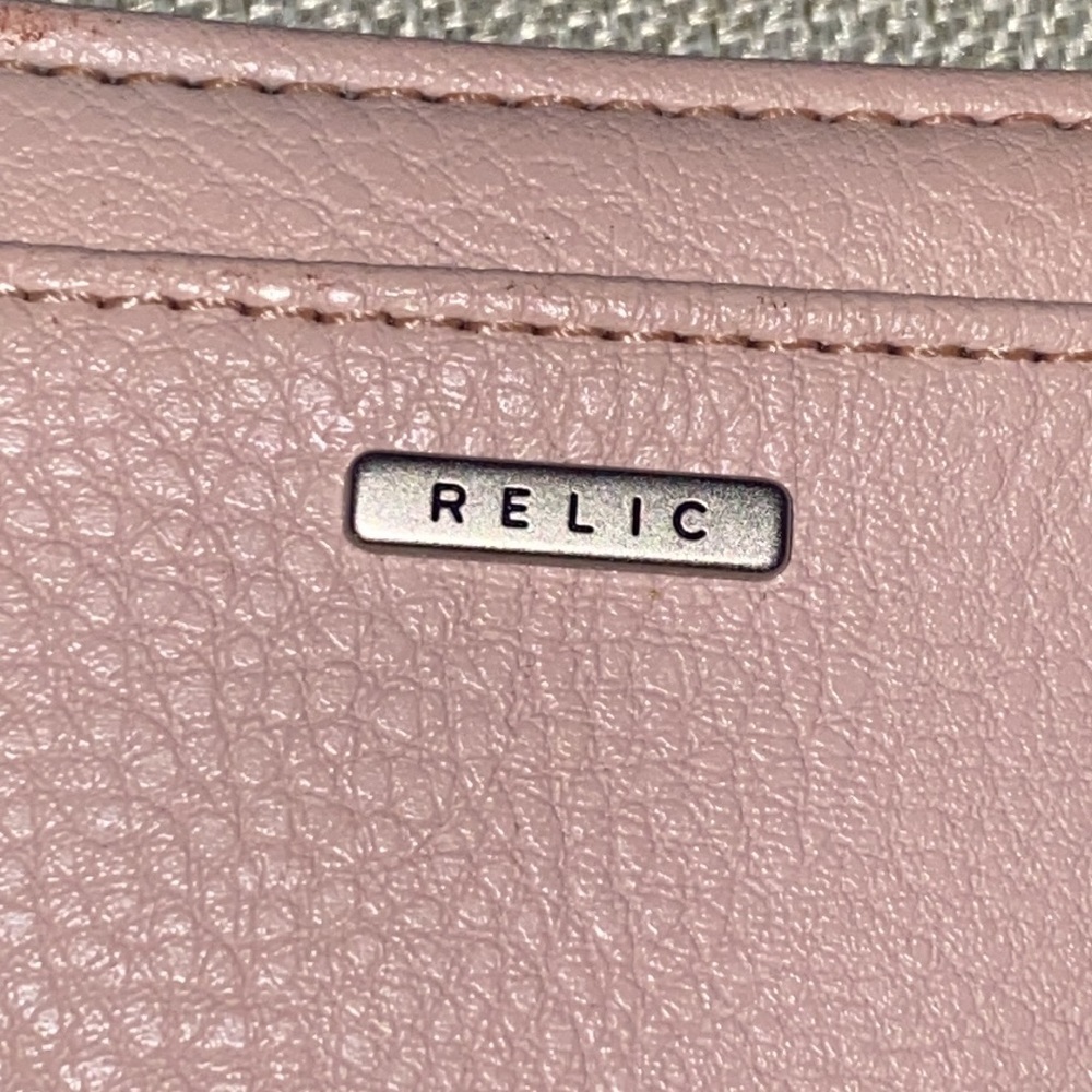 Relic Bi-Fold Wallet - Picture 2 of 6